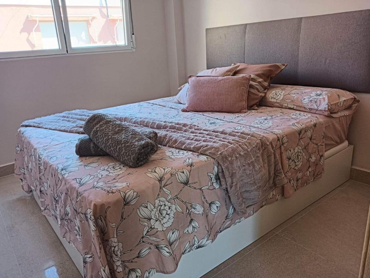Playa de Gandia Apartamento Alejandro Gandia Playa Con Vistas Al Mar, Parking! מראה חיצוני תמונה