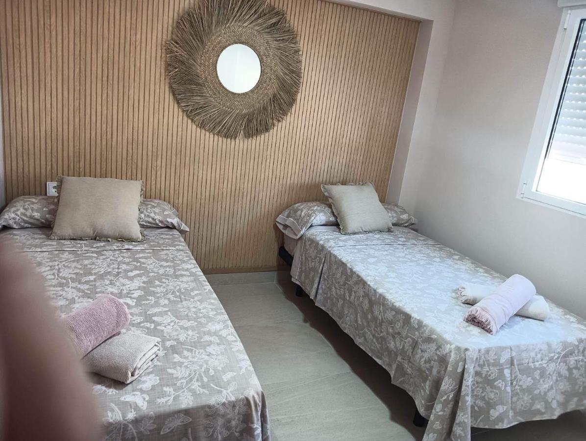 Playa de Gandia Apartamento Alejandro Gandia Playa Con Vistas Al Mar, Parking! מראה חיצוני תמונה
