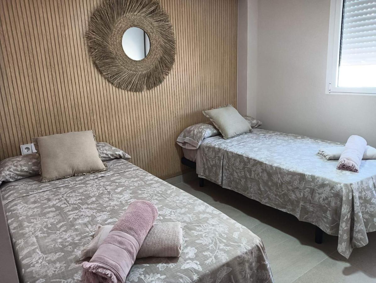 Playa de Gandia Apartamento Alejandro Gandia Playa Con Vistas Al Mar, Parking! מראה חיצוני תמונה