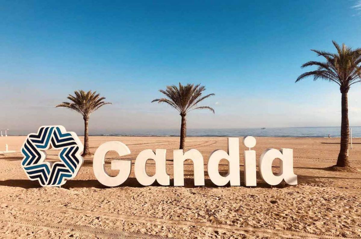 Playa de Gandia Apartamento Alejandro Gandia Playa Con Vistas Al Mar, Parking! מראה חיצוני תמונה